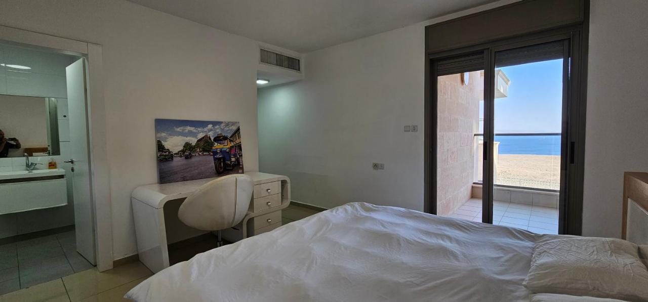Apartment Top-luxury Exclusive аpt With Jacuzzi In Front Of The Sea *