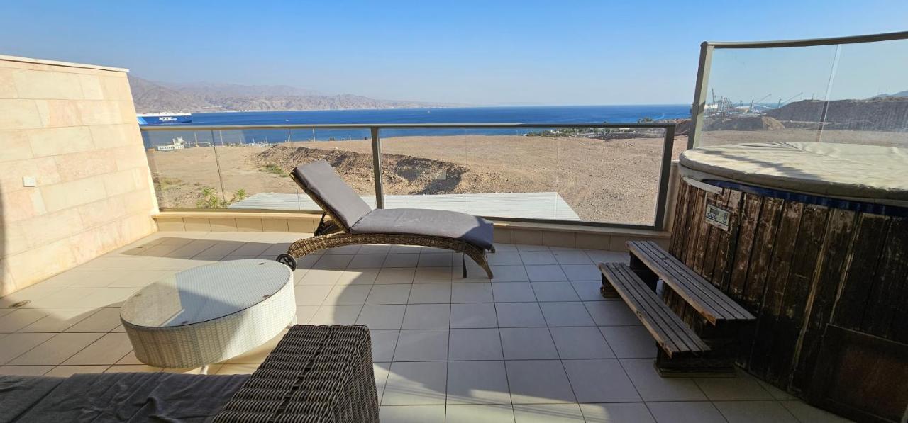 Top-luxury Exclusive аpt With Jacuzzi In Front Of The Sea Apartment *