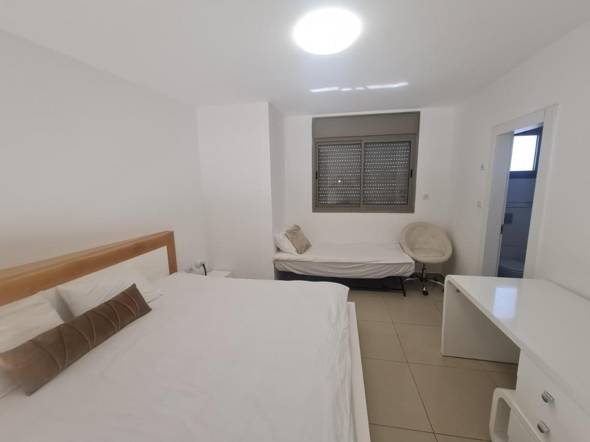 Top-luxury Exclusive аpt With Jacuzzi In Front Of The Sea Apartment